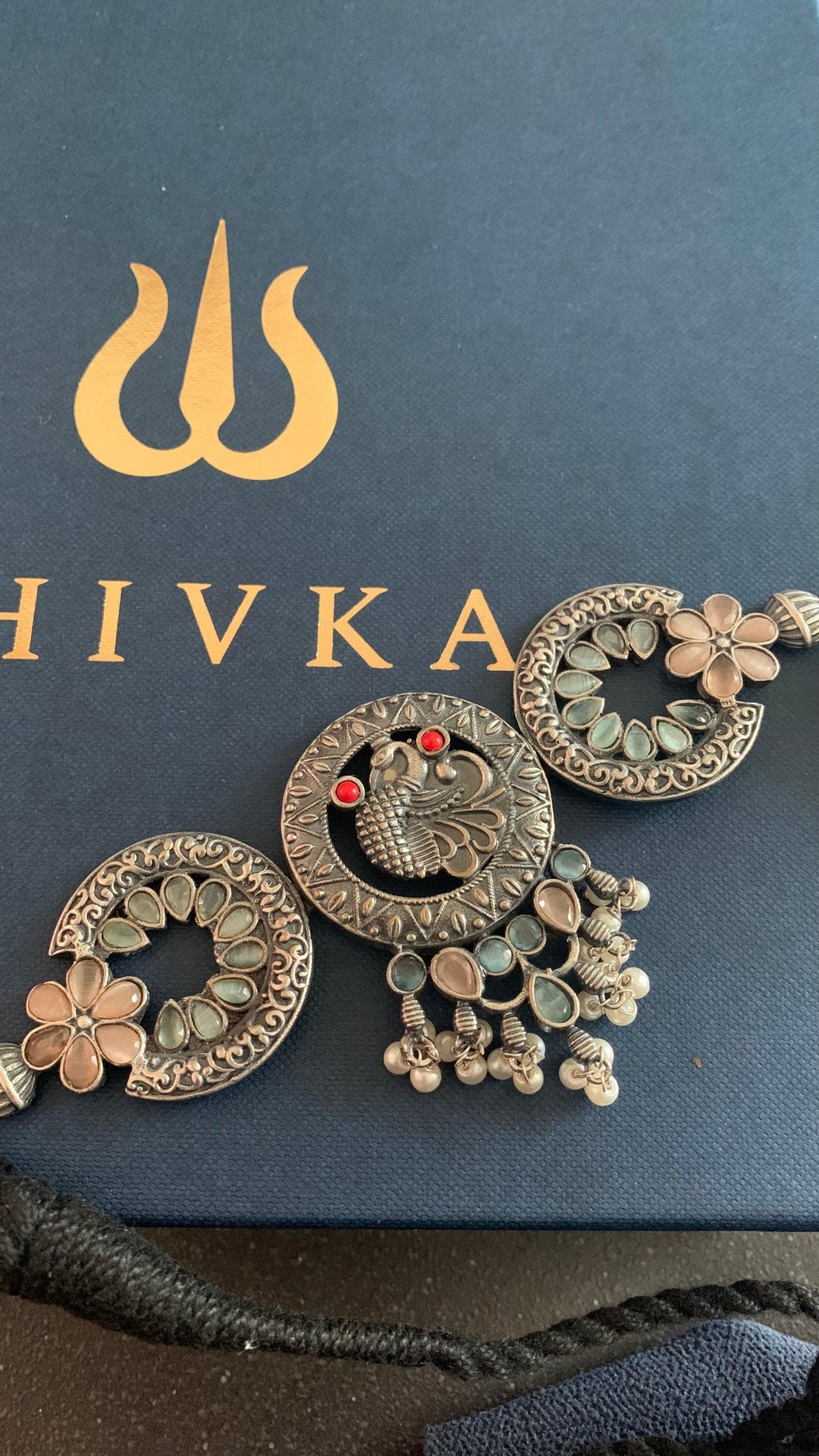 Vintage Artistic Choker with Statement Earrings - SHIVKA
