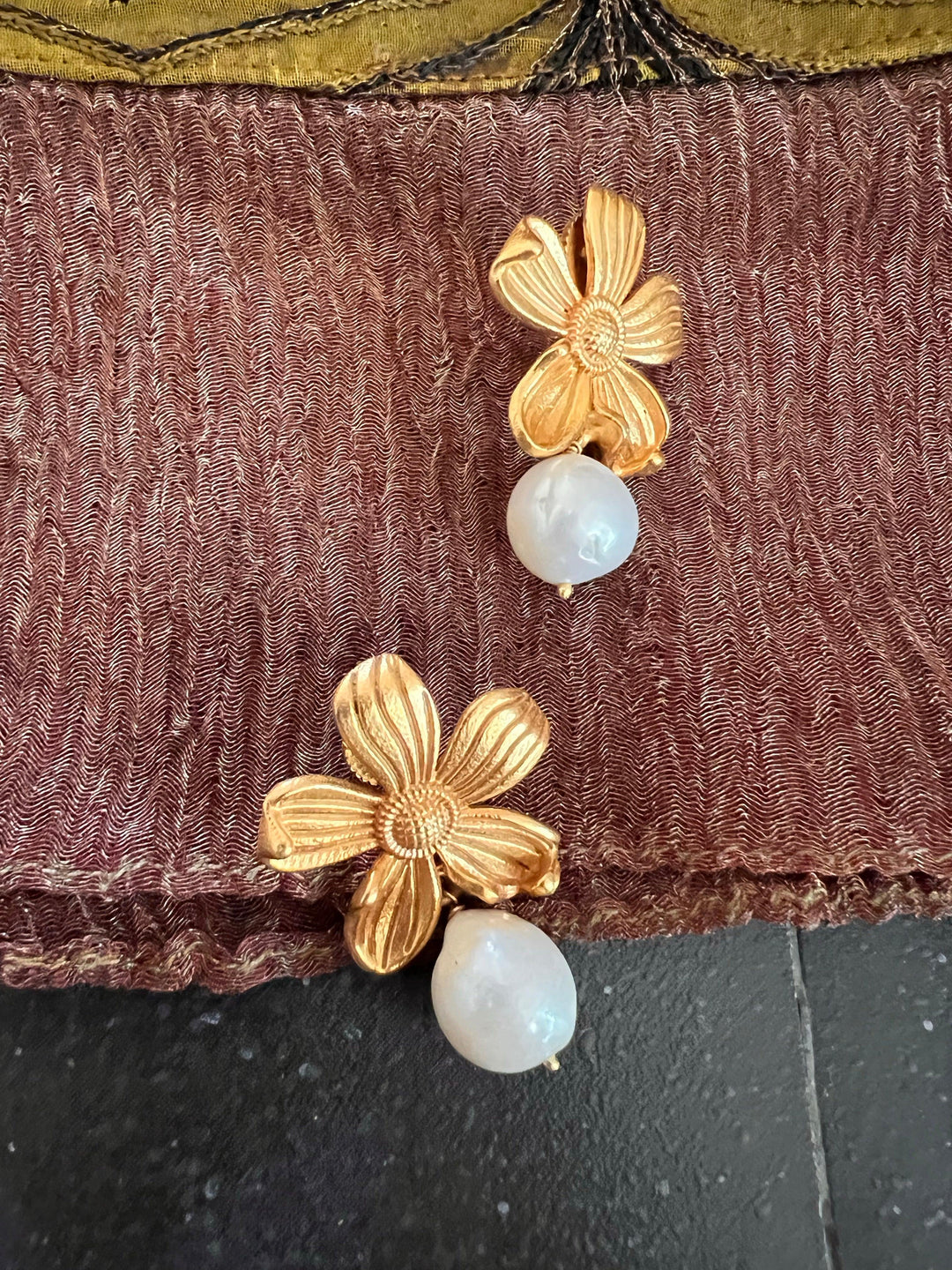 Pearl Drops Flower Earrings - SHIVKA