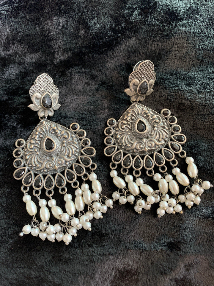Pretty Pearl Danglers - SHIVKA