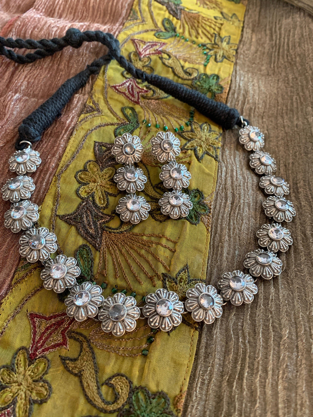 Vintage Necklace with Earrings - SHIVKA