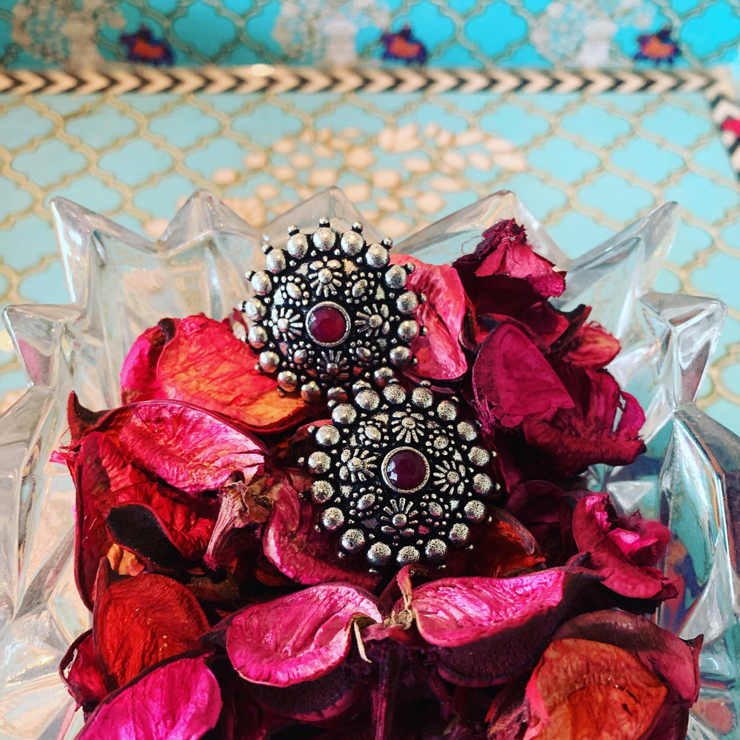 Vintage Studs - SHIVKA