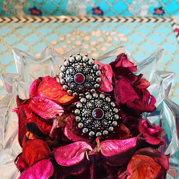 Vintage Studs - SHIVKA