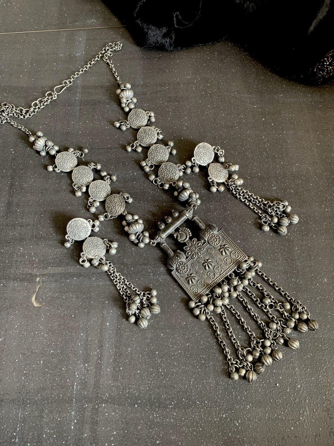 Tribal Long Necklace with Earrings - SHIVKA