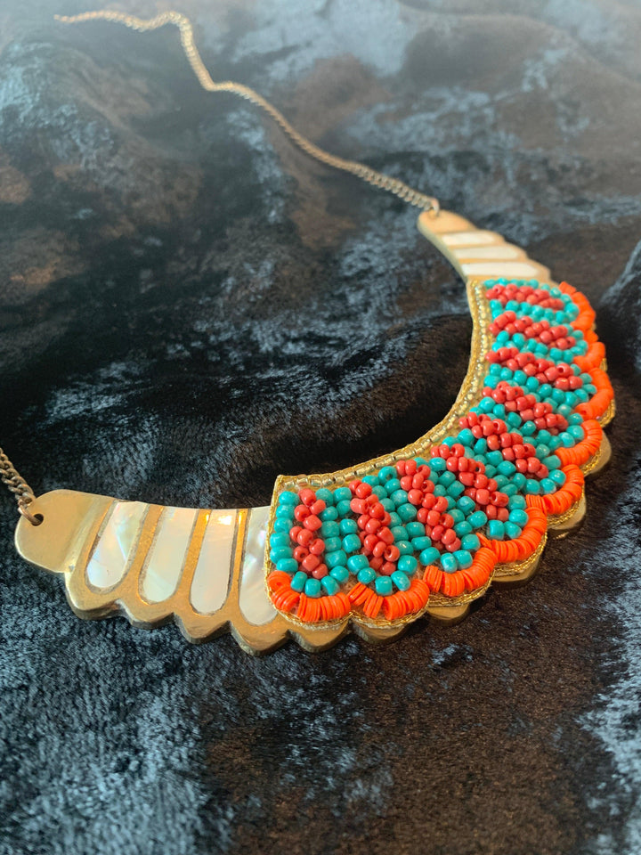 Statement Pendant Necklace with Earrings - SHIVKA