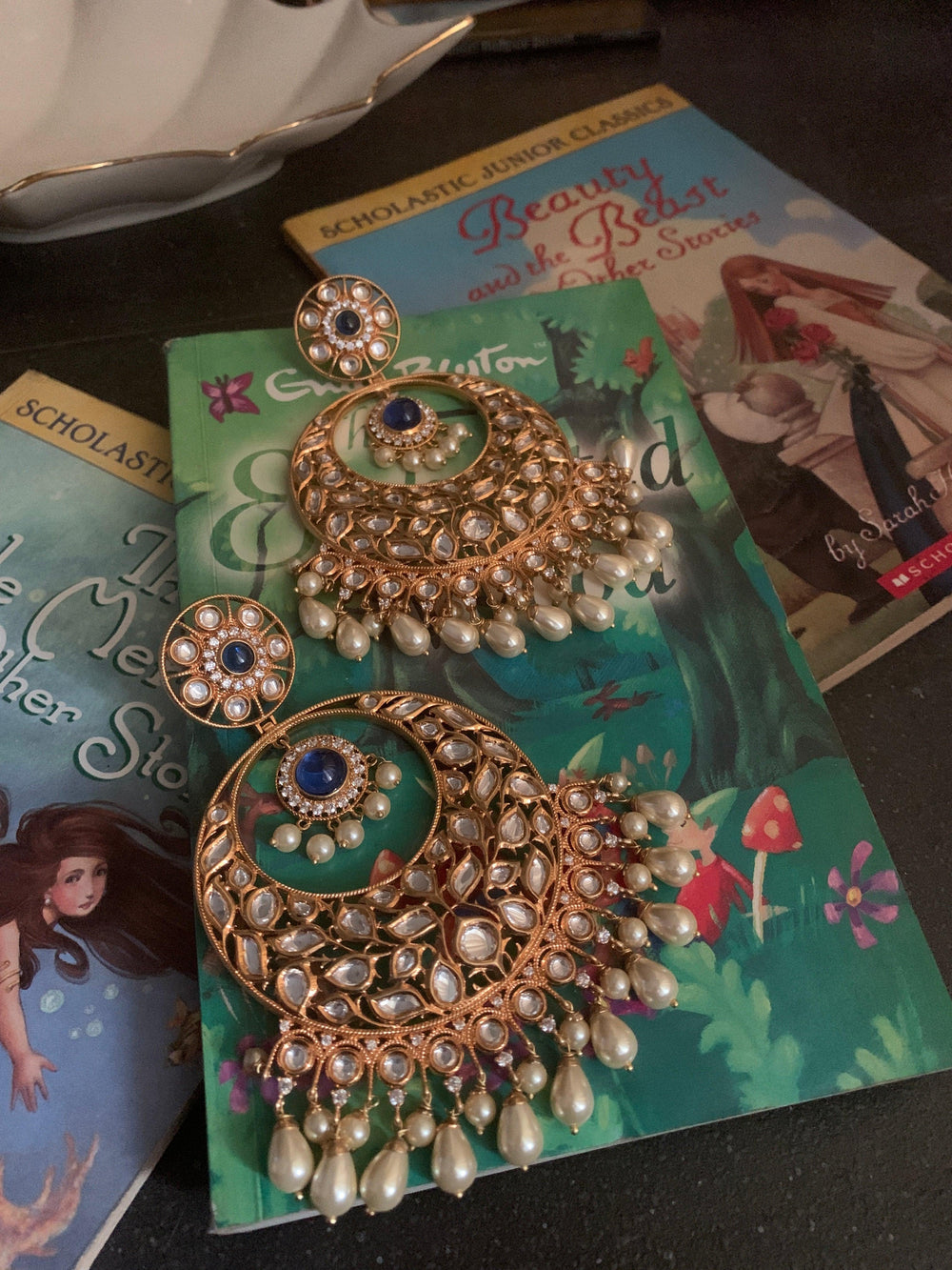 Statement Kundan Danglers - SHIVKA