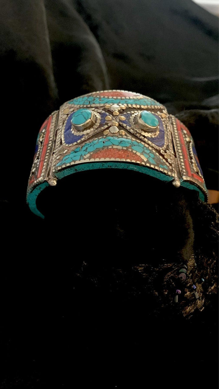 Vintage Art Bracelet - SHIVKA