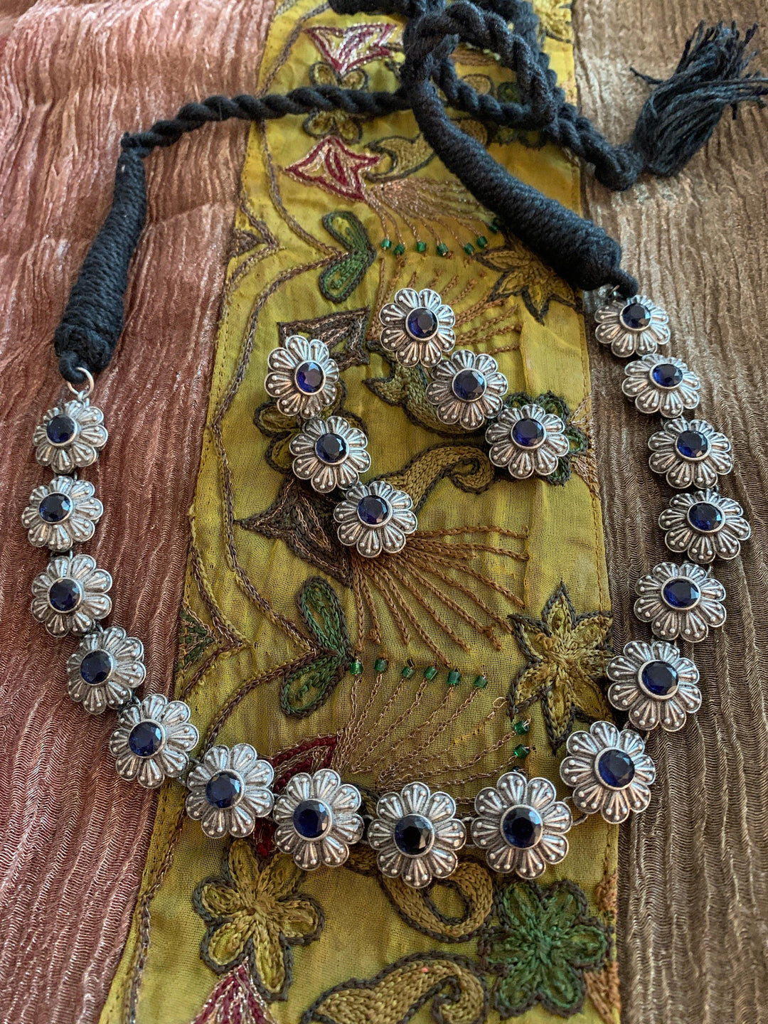 Vintage Necklace with Earrings - SHIVKA