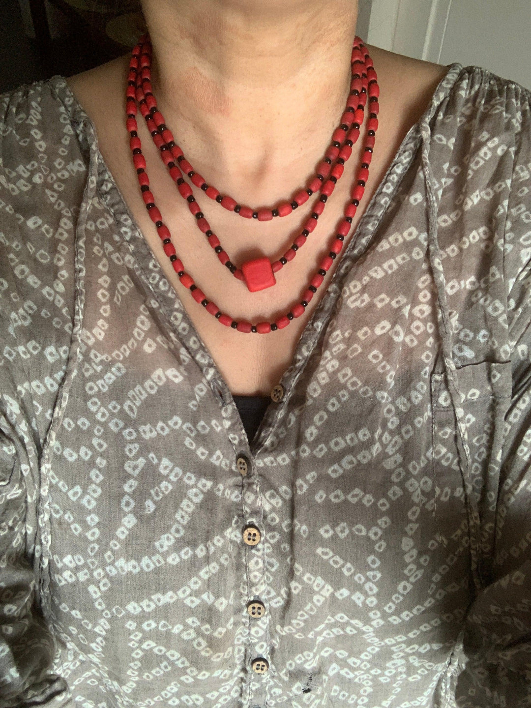 Trendy Beaded Necklace - SHIVKA