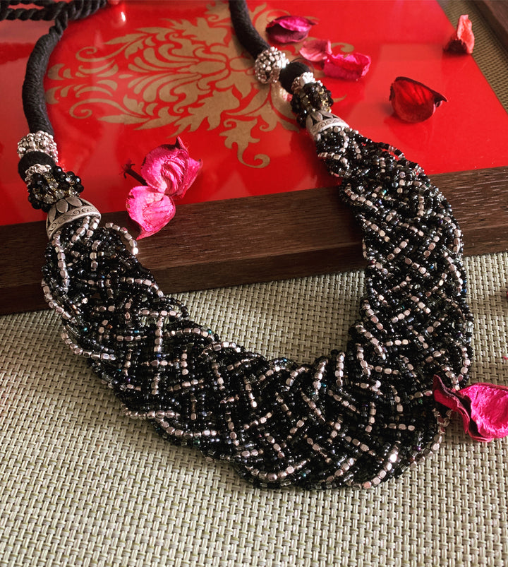 Criss-Cross Necklace