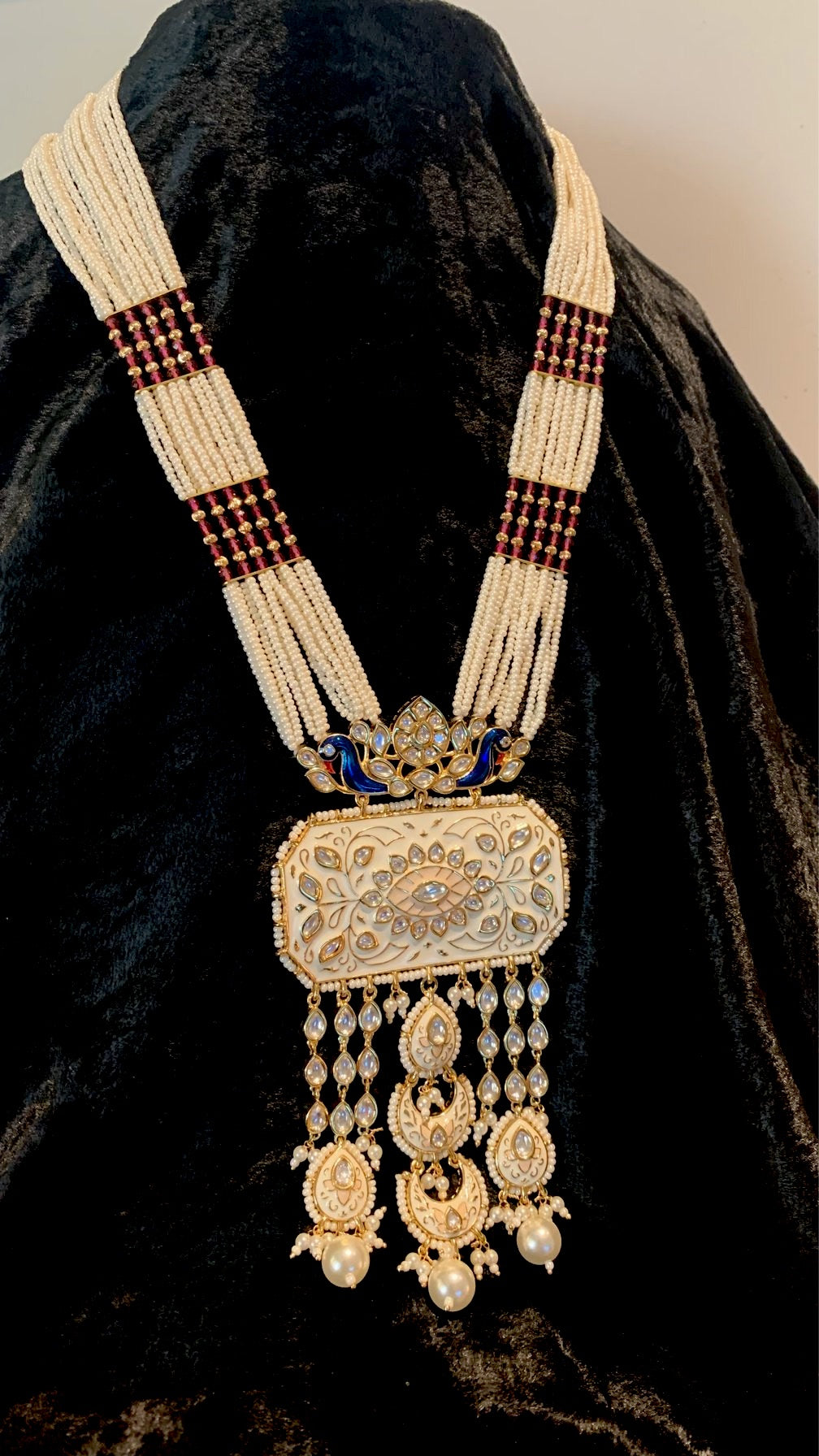 Kundan Necklace with Gorgeous Earrings