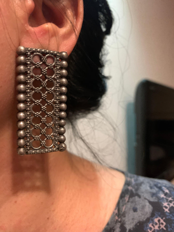 Rectangular Studs - SHIVKA