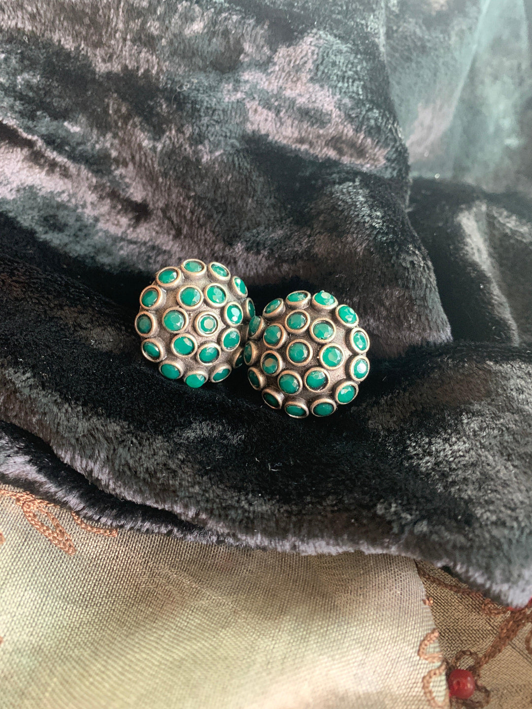 Round Stone Studs - SHIVKA