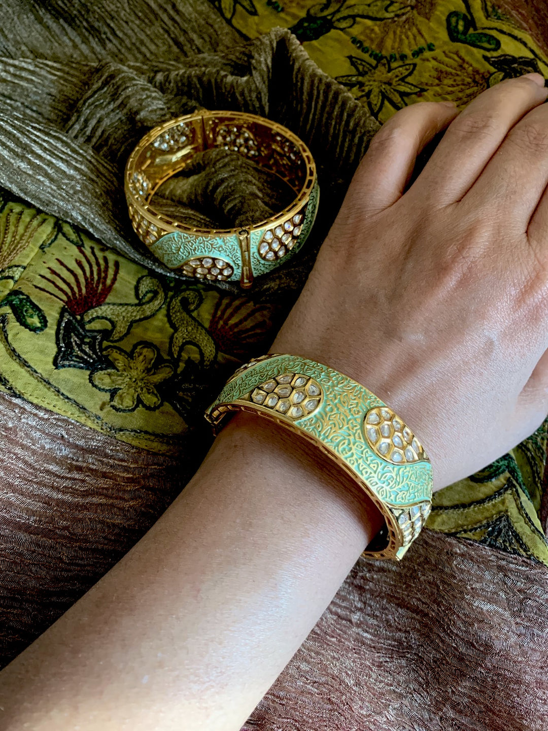 Elegant Mint Kundan Kadas- Set of 2