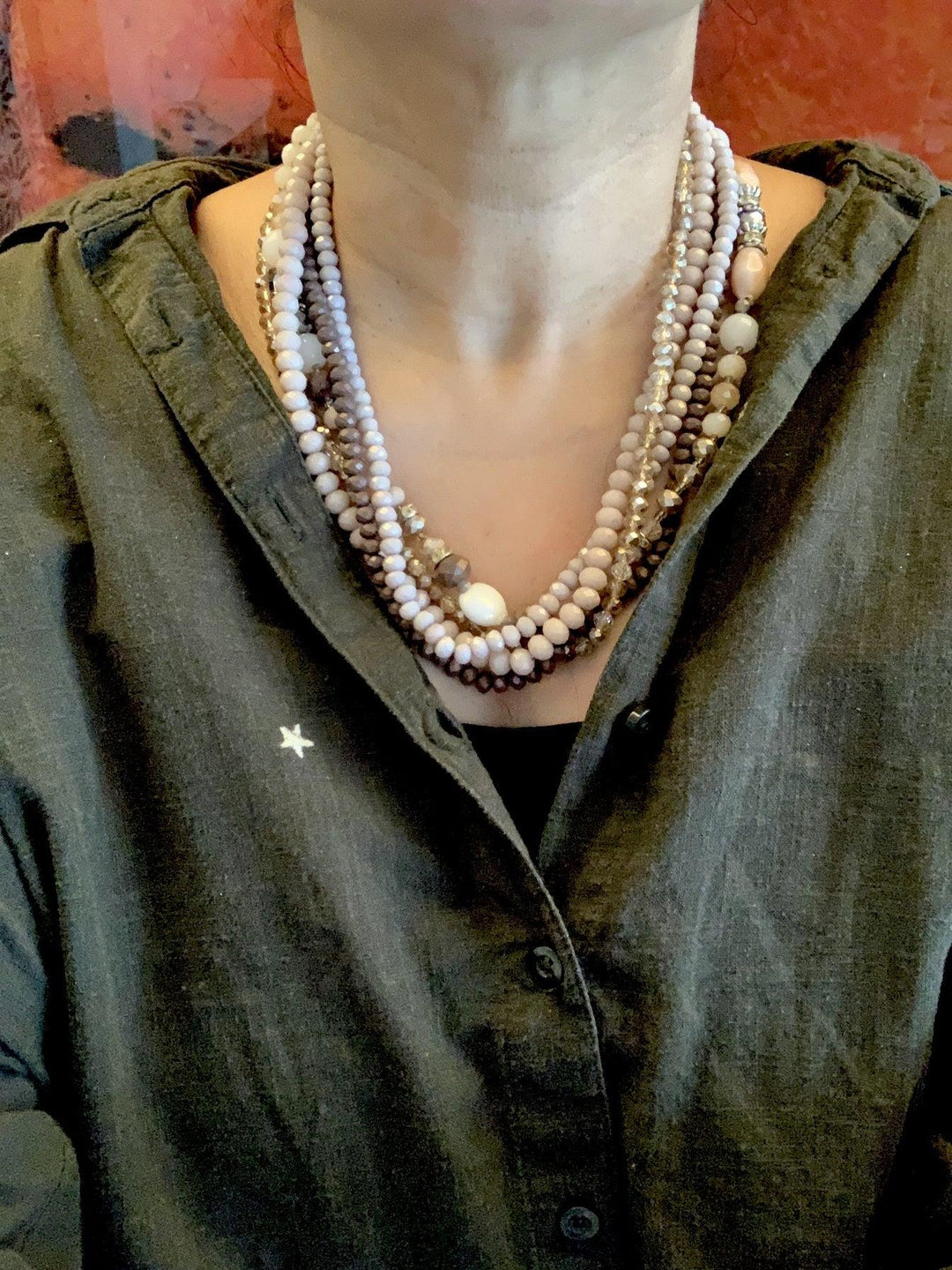 Victorian Shimmering Necklace - SHIVKA