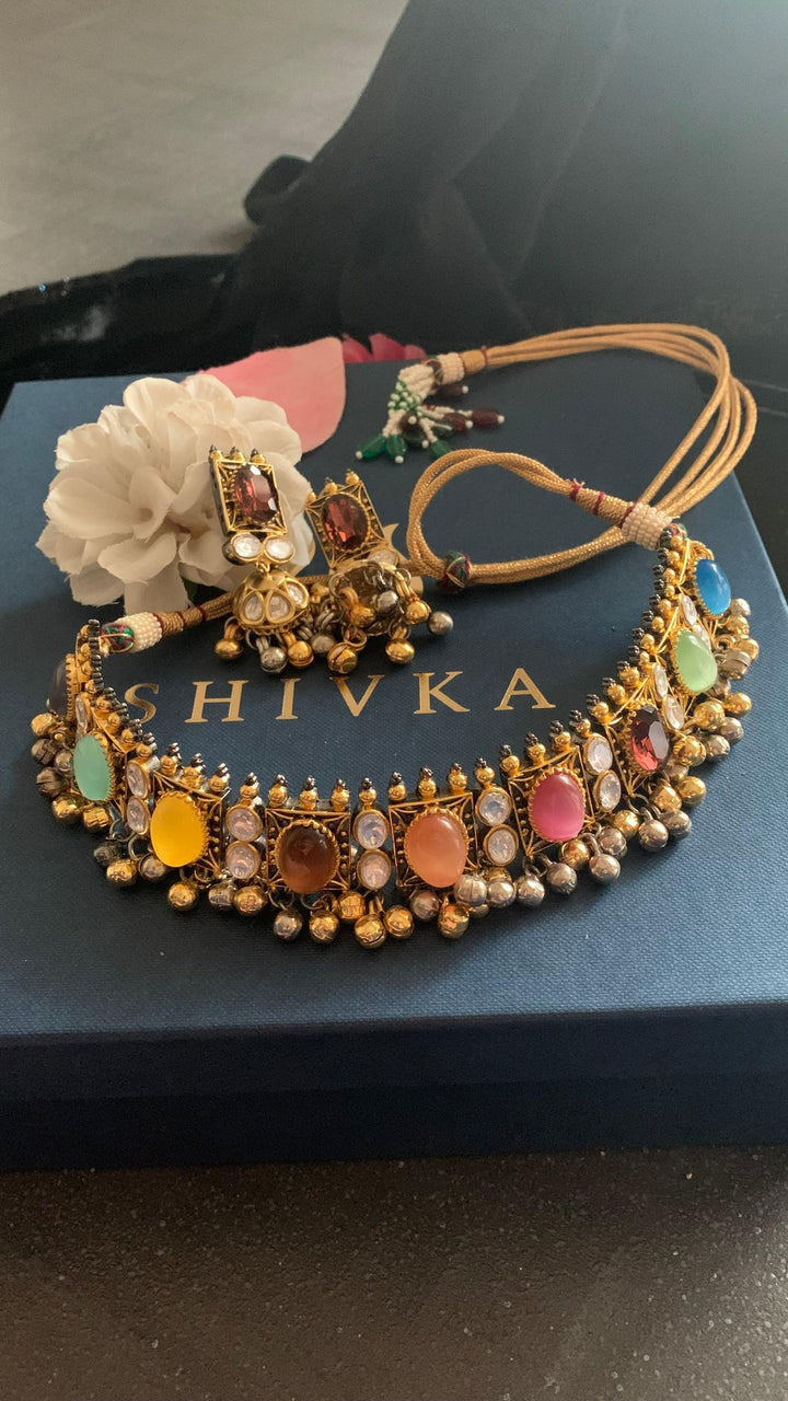 Vintage Kundan Quartz Choker with Earrings - SHIVKA