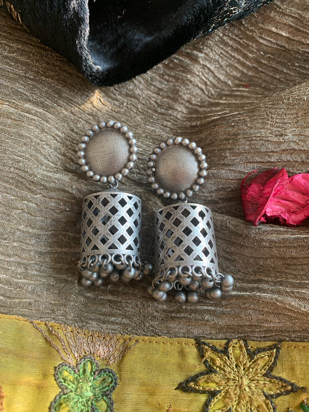 Antique Cut work Necklace with Earrings